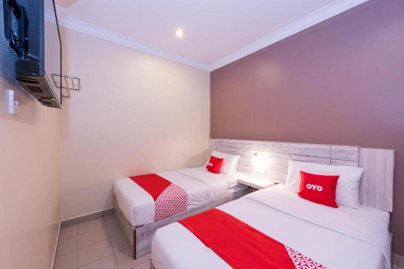Hotel Spring *